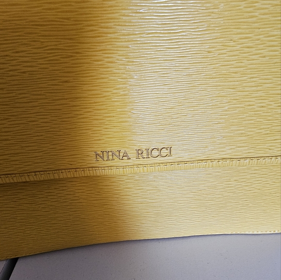 Nina Ricci - Picture 6 of 9